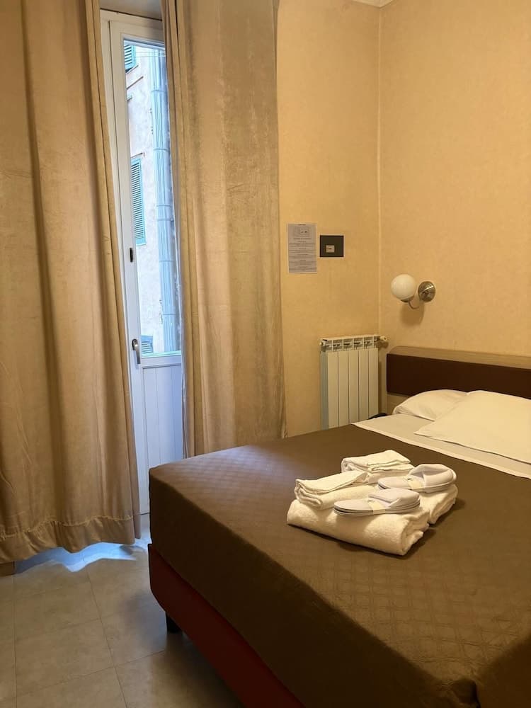 Hotel Elide