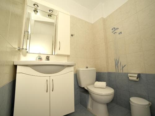 Avra Hotel