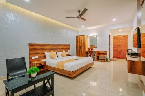 Hotel Woodlark