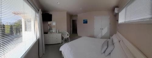 Seascape Villa Bed & Breakfast
