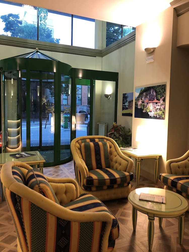 Crystal Hotel Varese
