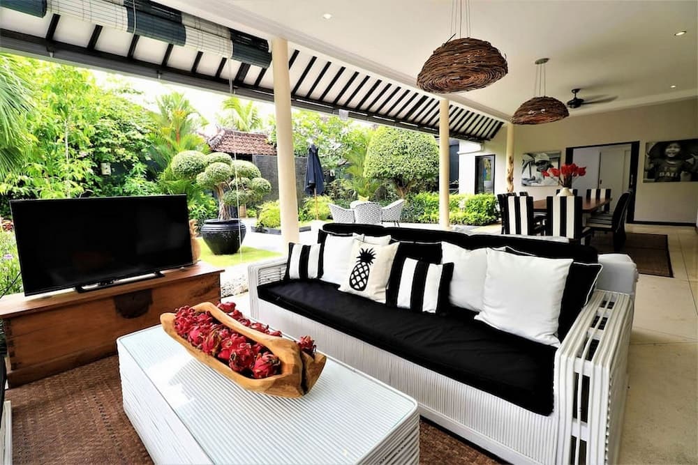 Bloom Villas