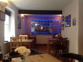 Safe Harbour Inn