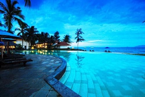 Sutra Beach Resort