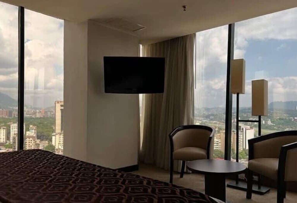 Hotel Chacao and Suites