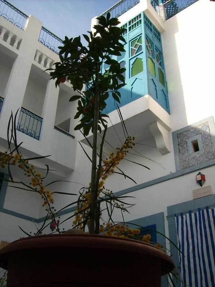 Dar Baaziz