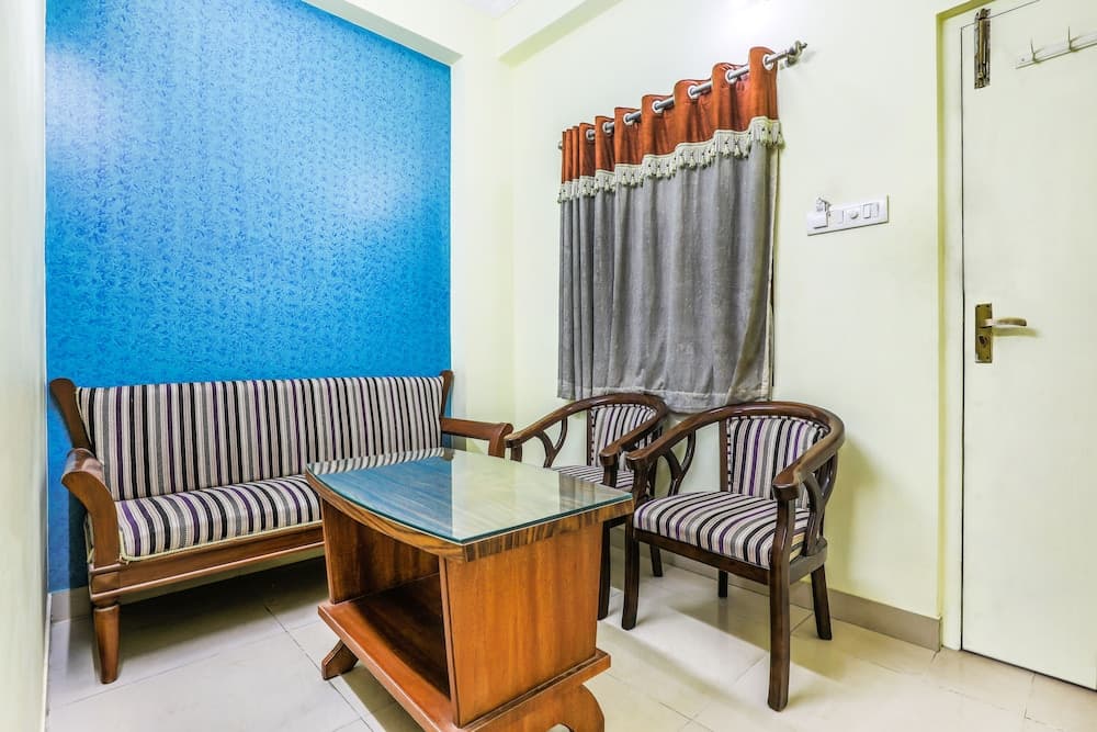 FabHotel Delight Inn