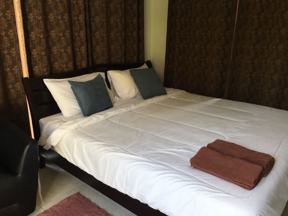 Ban Mayuree Phuket