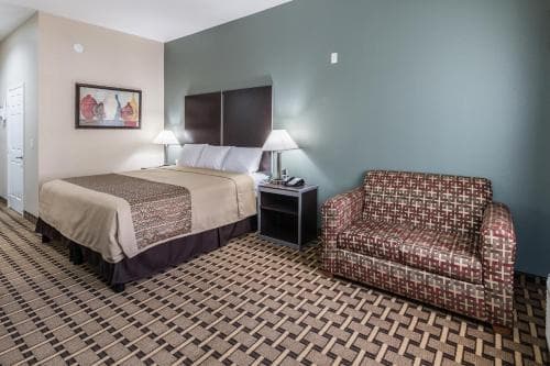Scottish Inns & Suites