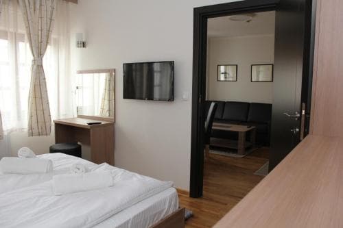 Hostel Wake Up