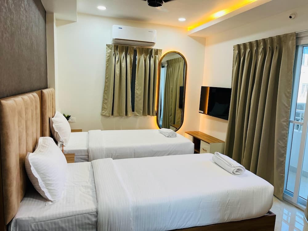 Viola Suites