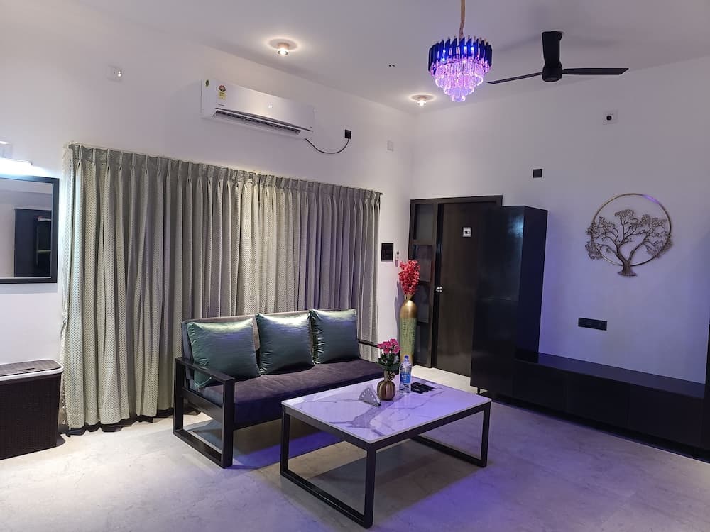 Devaki Resort