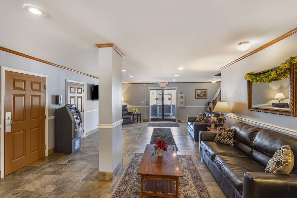 Riverstone Inn
