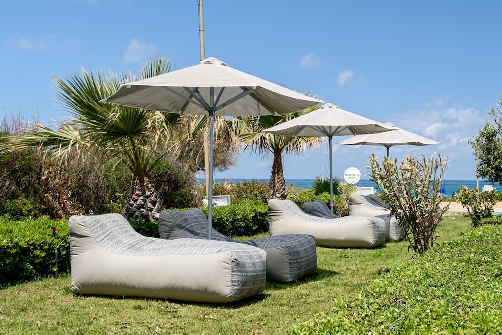 Marinos Beach Hotel