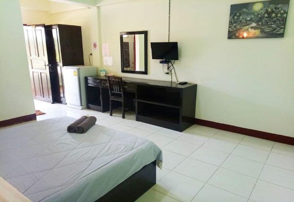 Amonruk  Hotel 2