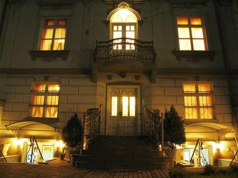 Tokin House
