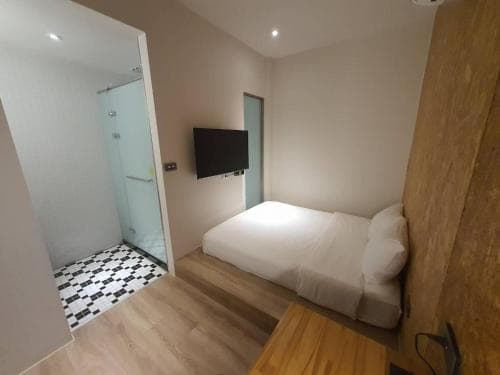 Light Hostel Hualien