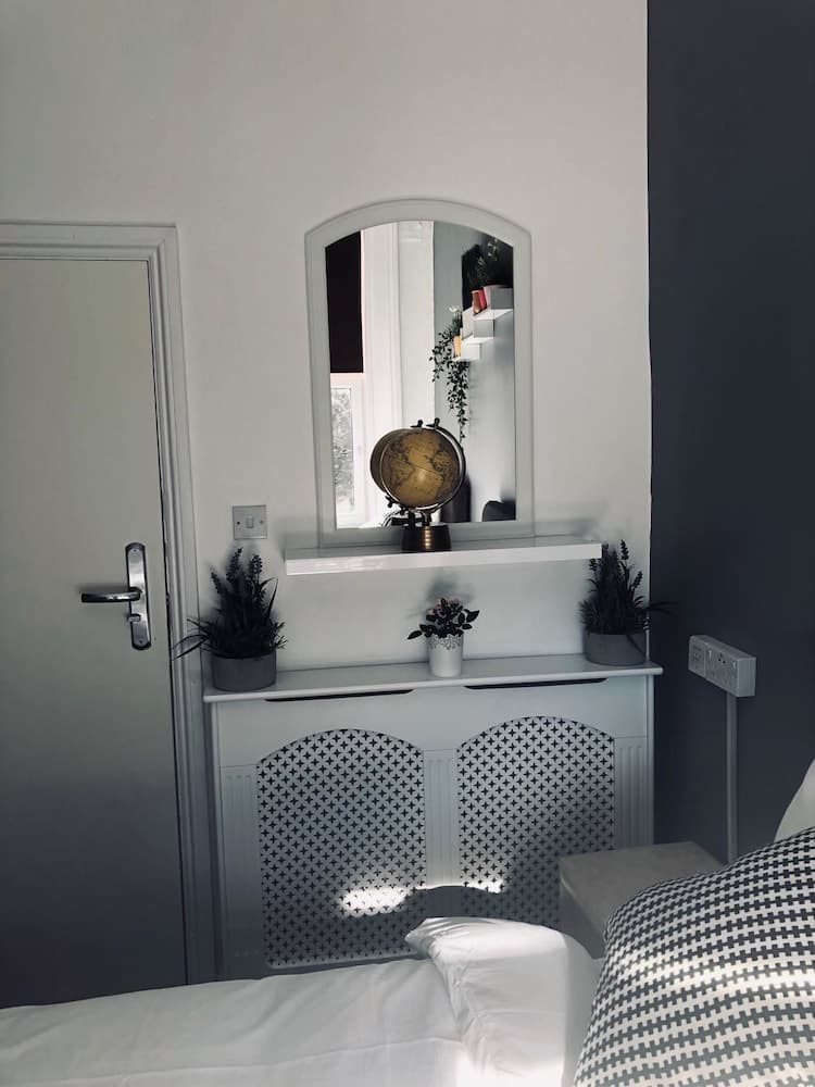 Book a Bed Hostel