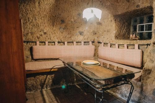 Casa Cueva El Mimo