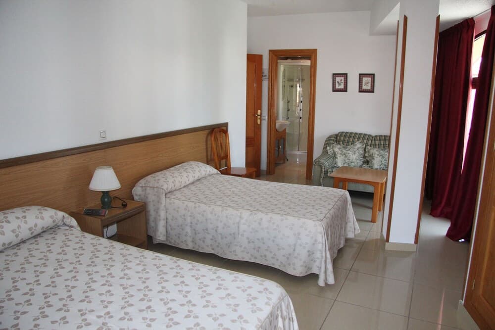 Hostal Cazalegas