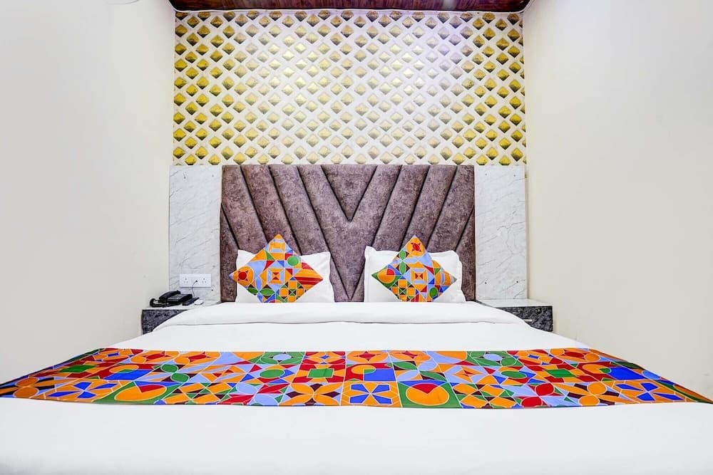 Fabhotel Ratraksh