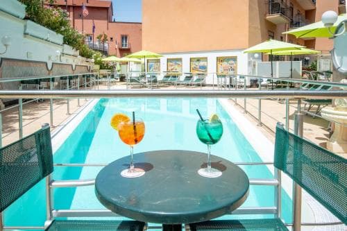 Hotel Ascot