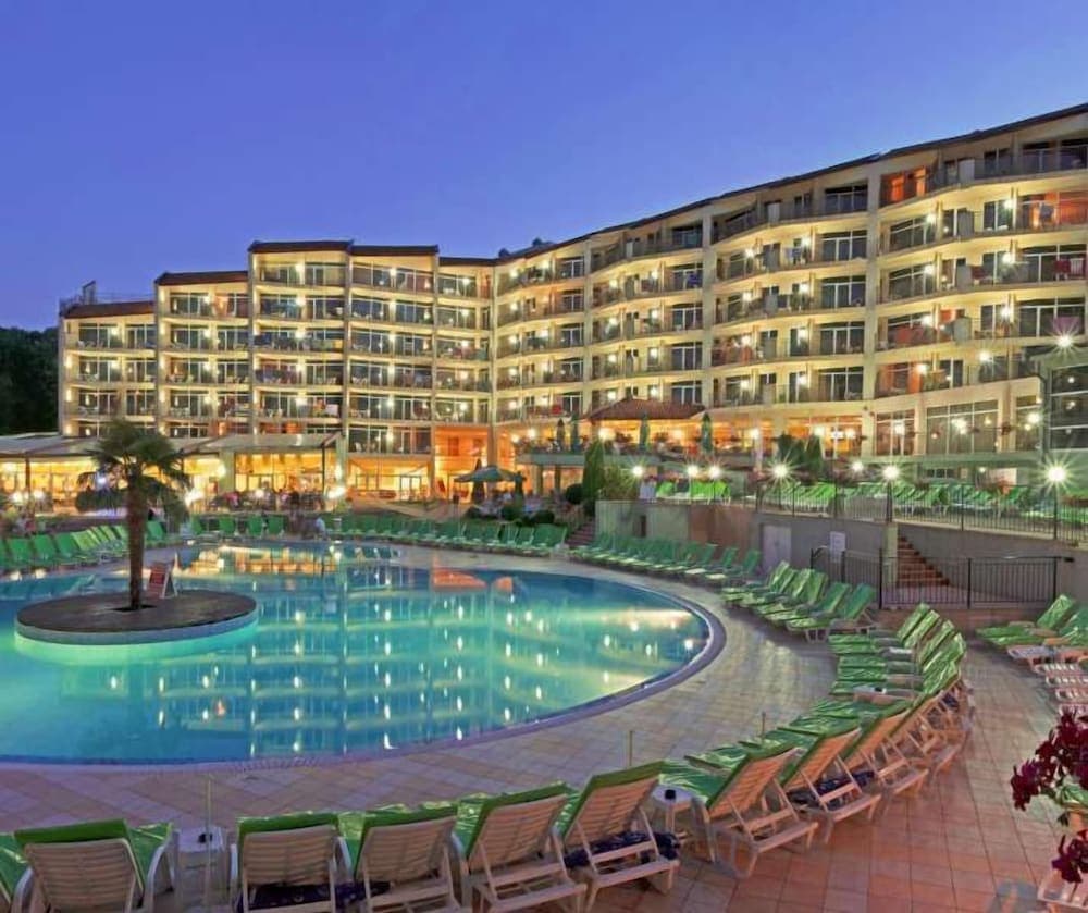 Madara Park Hotel