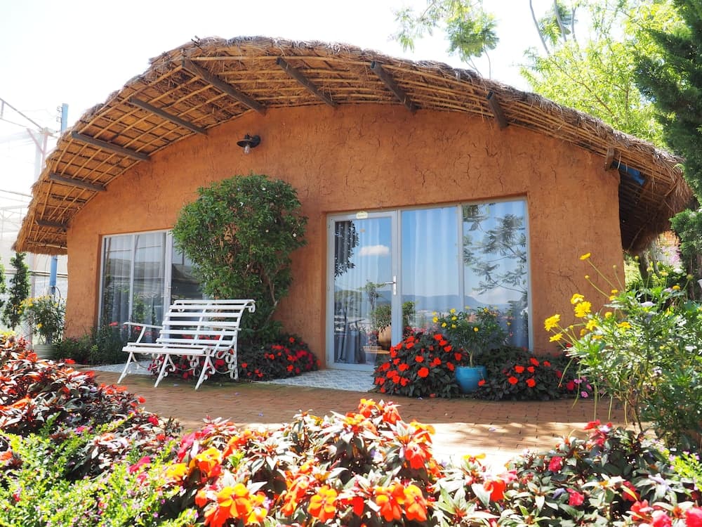 Cocoon Bungalow