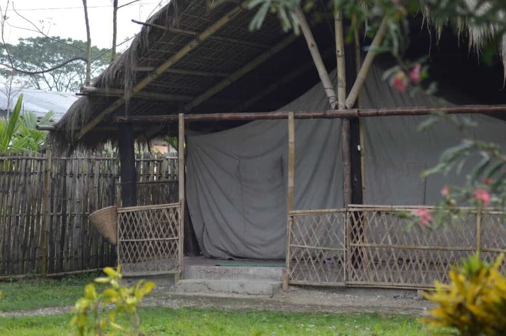 Lali Mou Camp By GRB