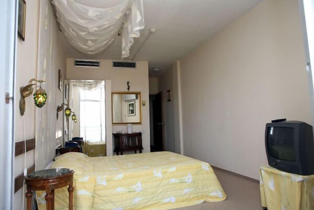 Sylva Hotel