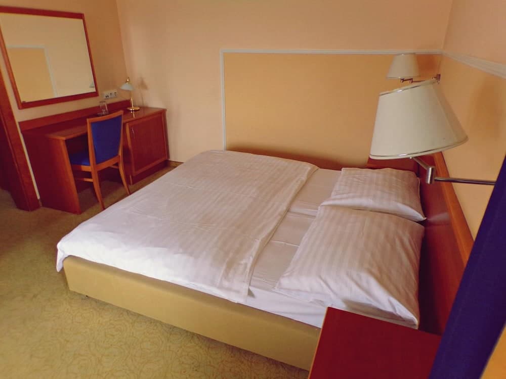 Hotel Monica