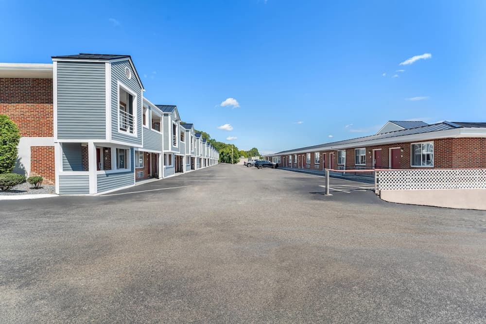 Econo Lodge Cranston - Providence