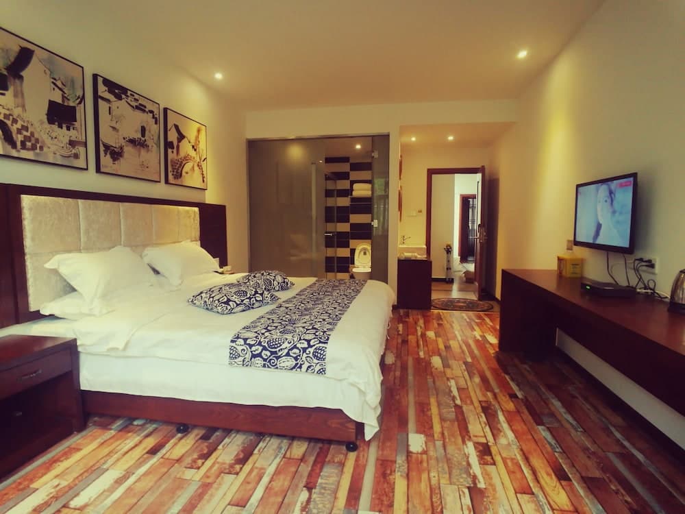 Wuzhen Shingle Hotel