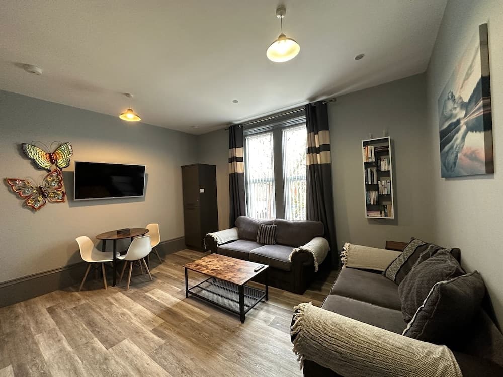 Bentinck Apartments