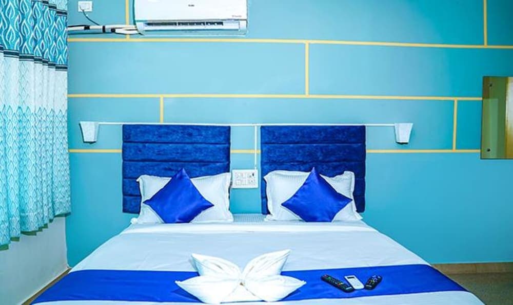 Fabhotel Silicon Valley Madhapur