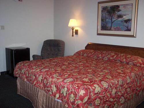 Red Carpet Inn