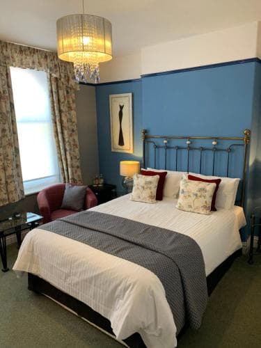 Glendower House B and B