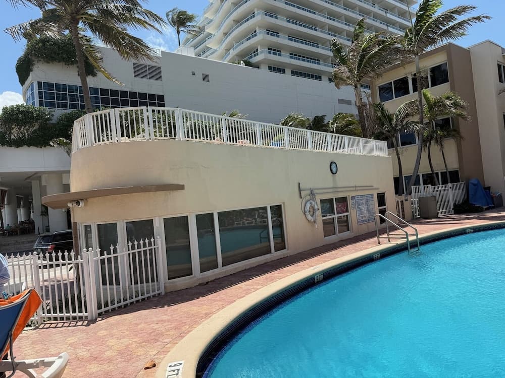Silver Seas Beach Resort