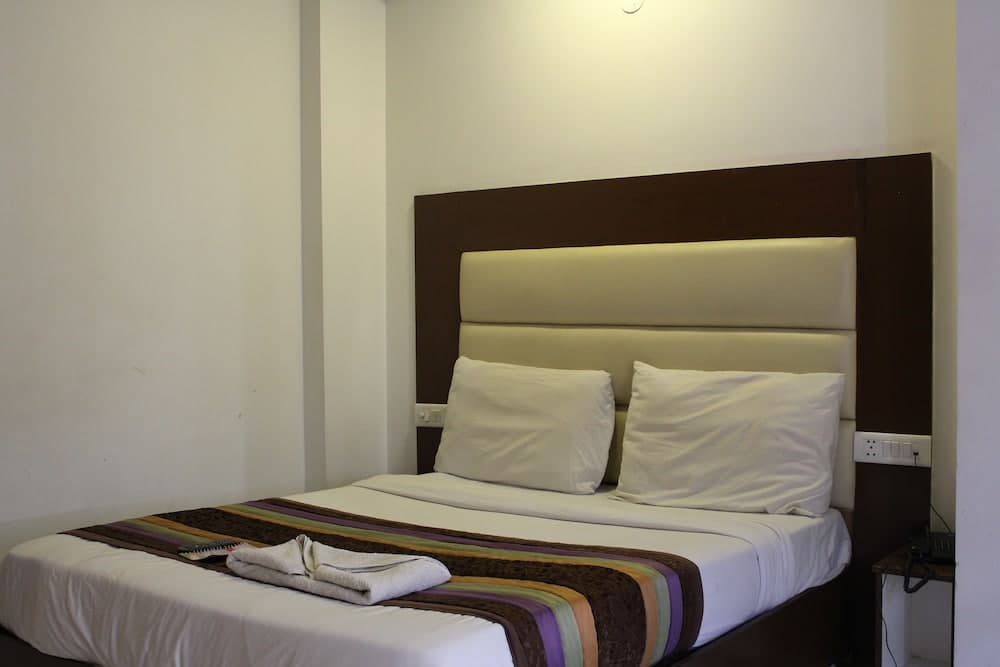 Hotel Opal Inn