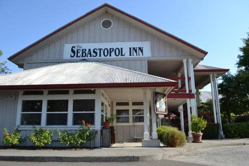 Sebastopol Inn