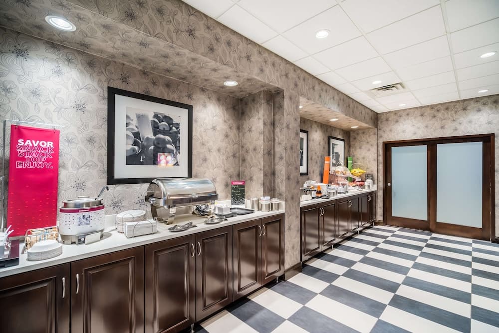 Hampton Inn Dover
