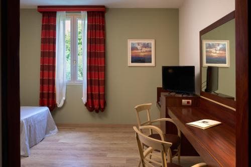 Delfina Palace Hotel