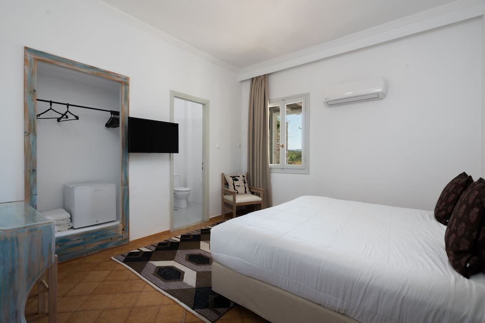 Holiday Sun Paros