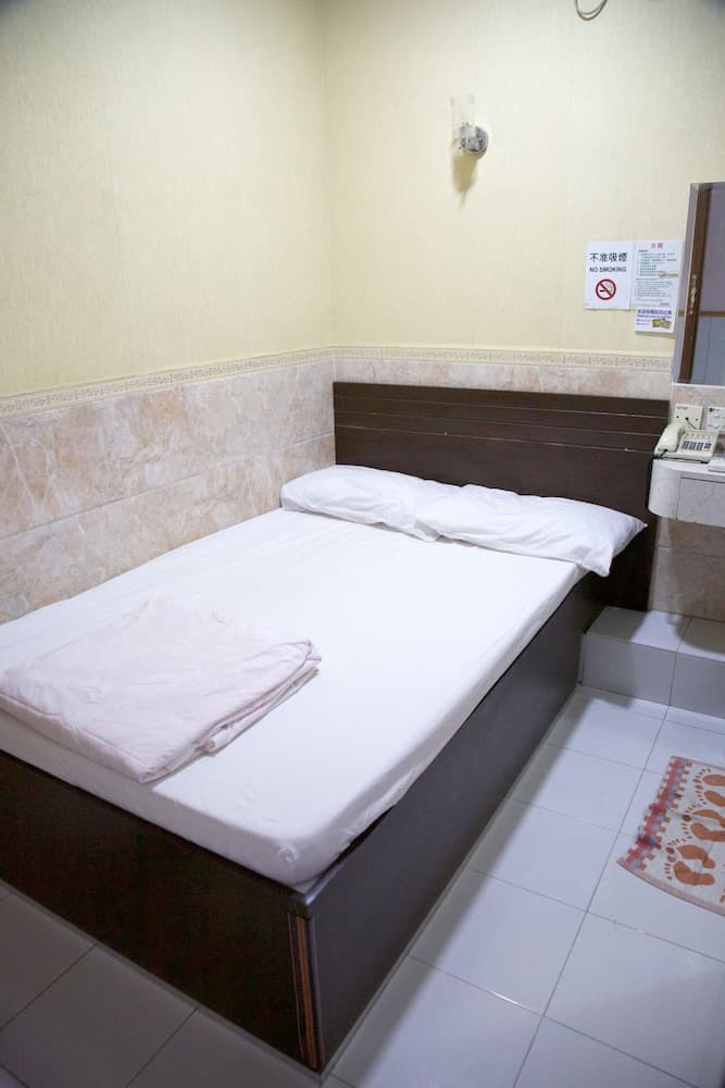 Yau King Hotel