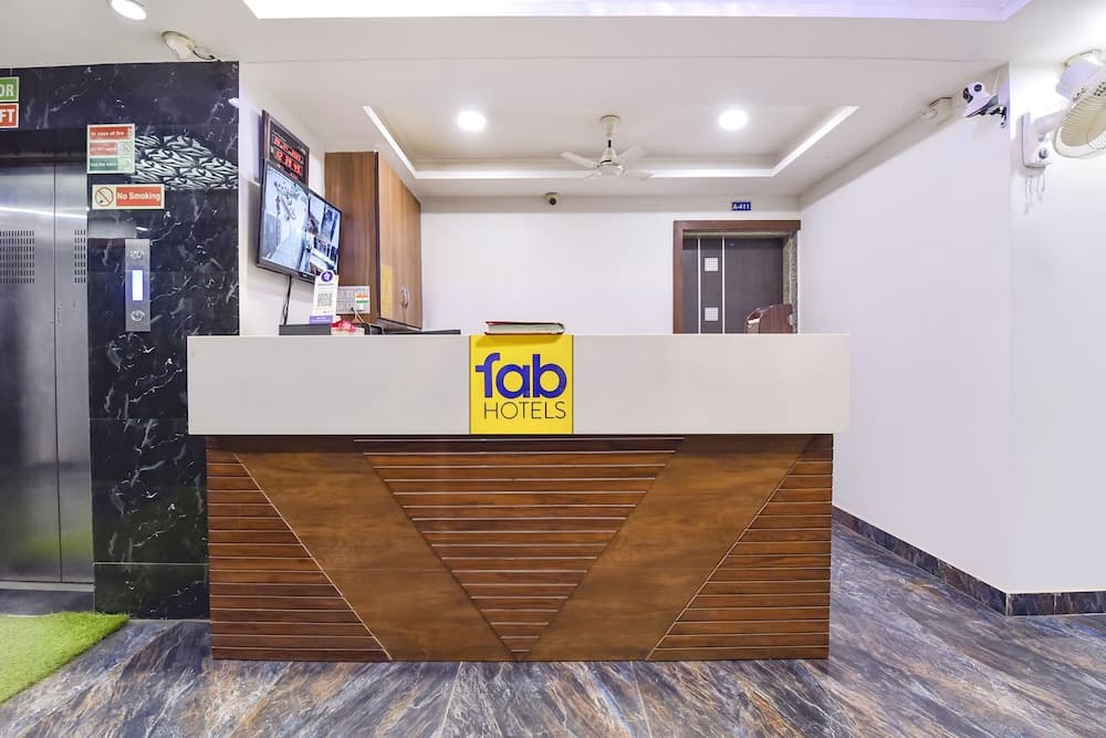 Fabhotel Maan Palace