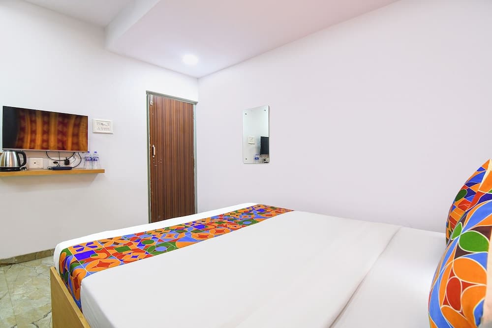 Fabhotel Westin Regency