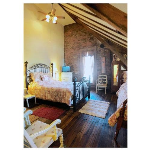 Main Street Bed & Breakfast