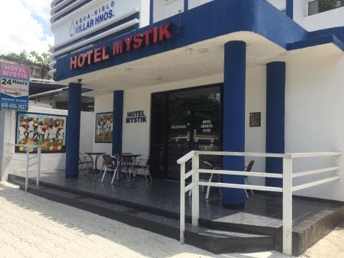 Hotel Mystik
