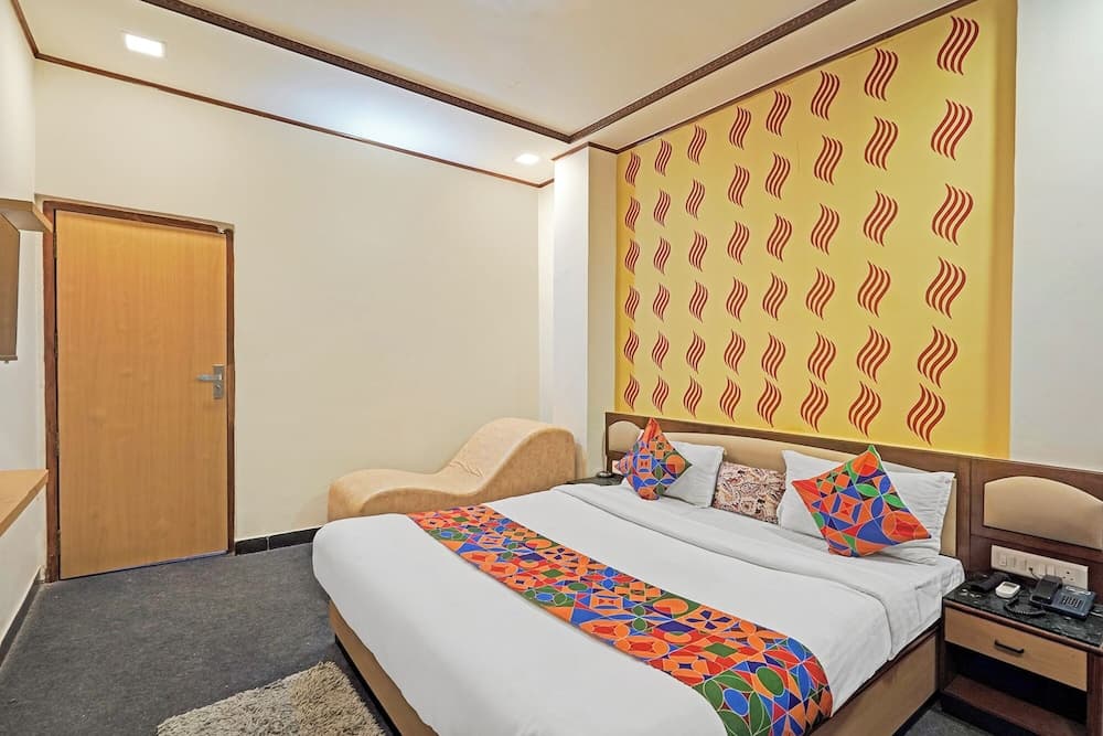 Fabhotel Bridge