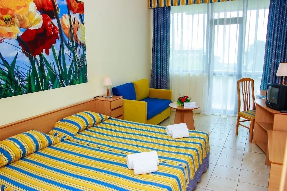 Hotel Lebed